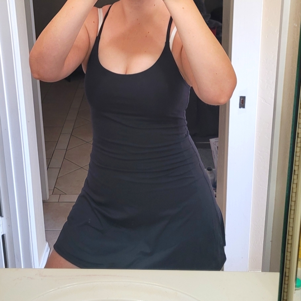 black halara dress with pockets